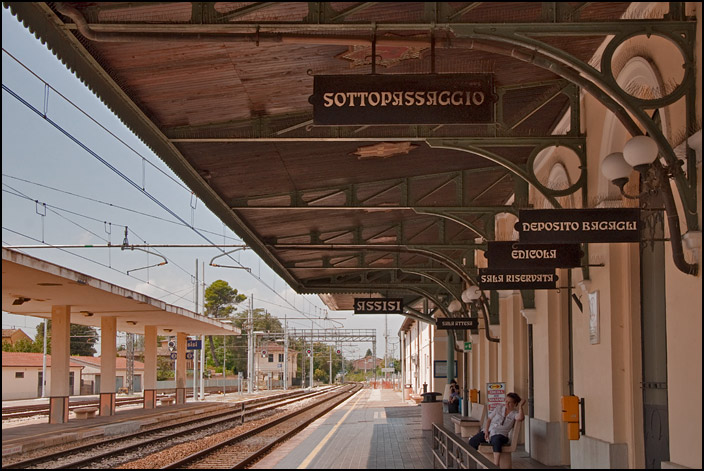 Järnvägsstationen i Assisi