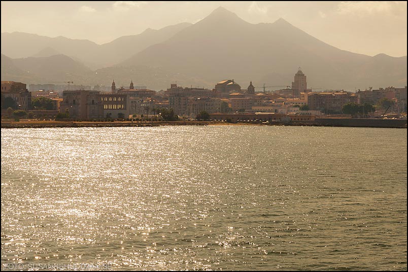 Palermo från havet