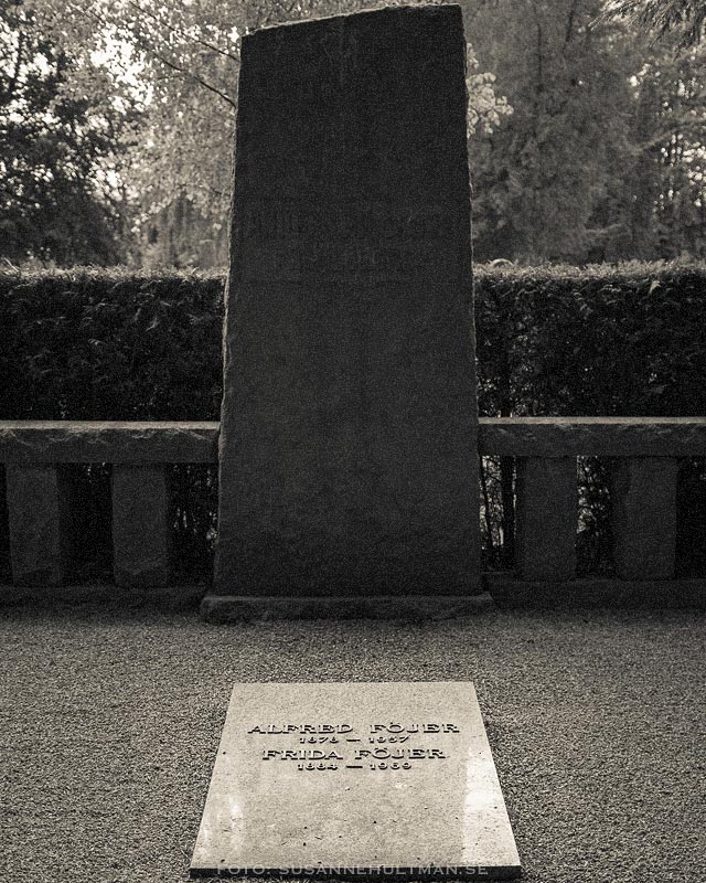 Alfred Föjers gravsten