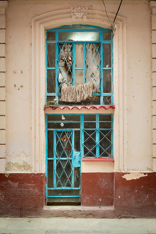Fönster i turkos